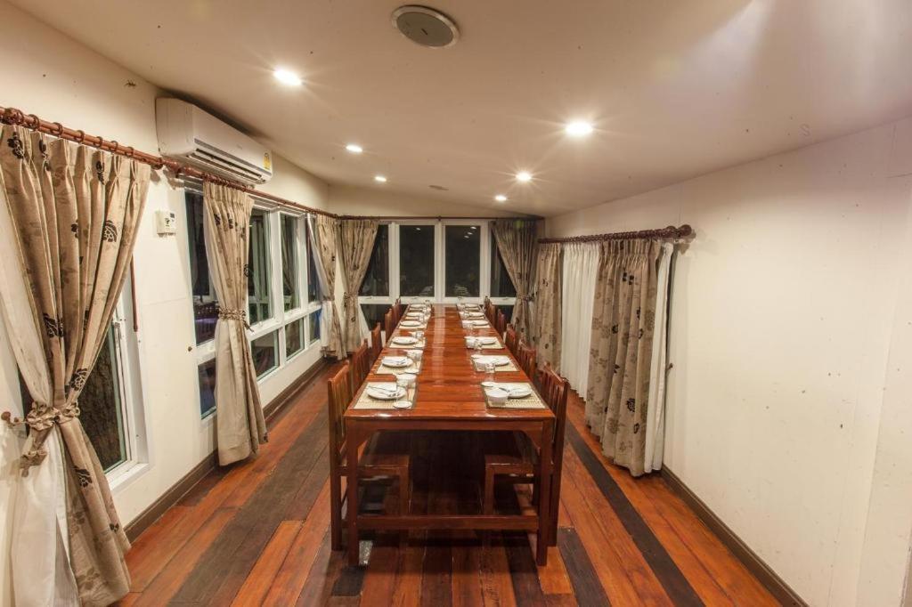 Varee Valley Resort And Restaurant Khon Kaen Exterior foto