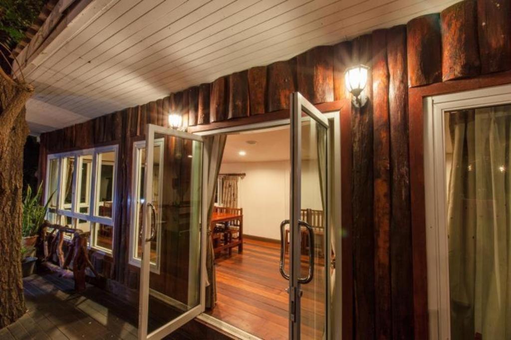 Varee Valley Resort And Restaurant Khon Kaen Exterior foto