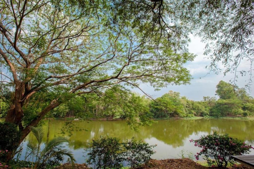 Varee Valley Resort And Restaurant Khon Kaen Exterior foto