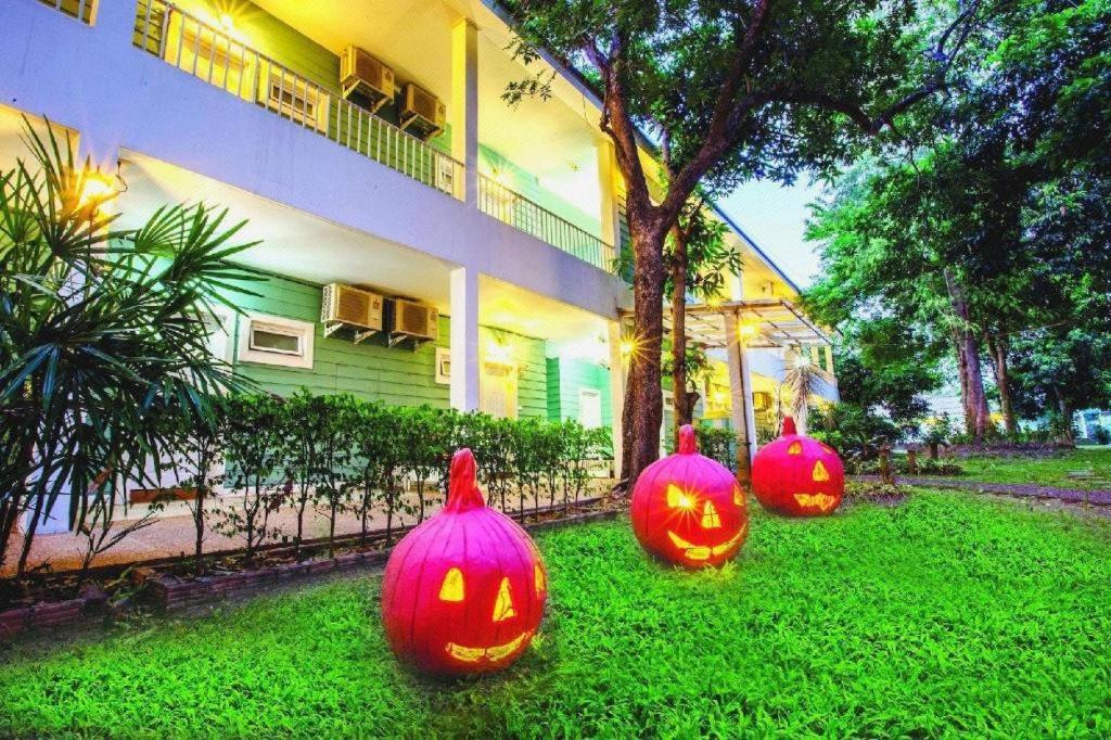 Varee Valley Resort And Restaurant Khon Kaen Exterior foto