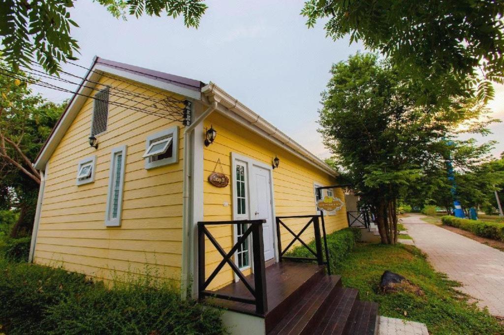 Varee Valley Resort And Restaurant Khon Kaen Exterior foto