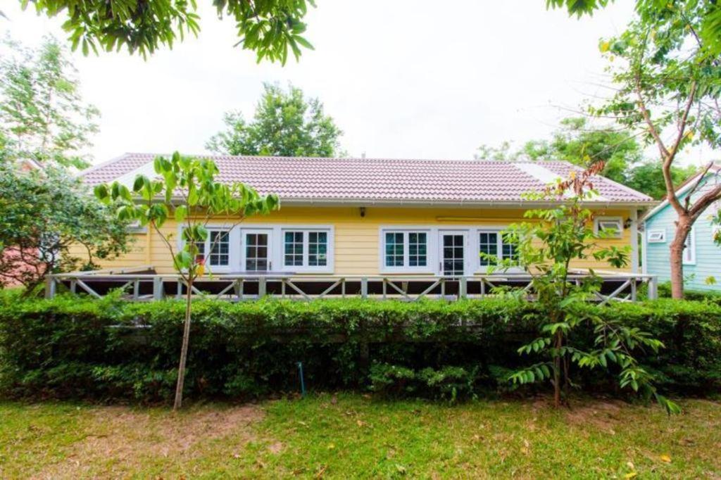 Varee Valley Resort And Restaurant Khon Kaen Exterior foto